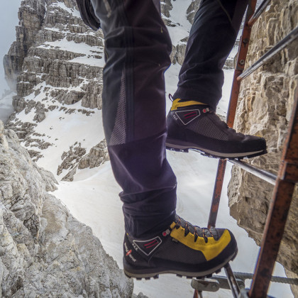 Cross Mountain GTX Yellow - Trekking boots