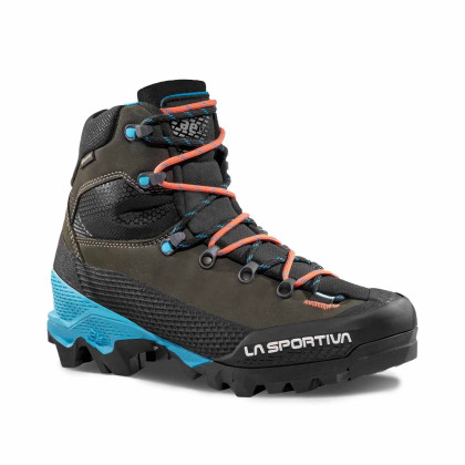 Дамски туристически обувки Aequilibrium LT WS GTX