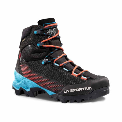Дамски туристически обувки Aequilibrium ST WS GTX