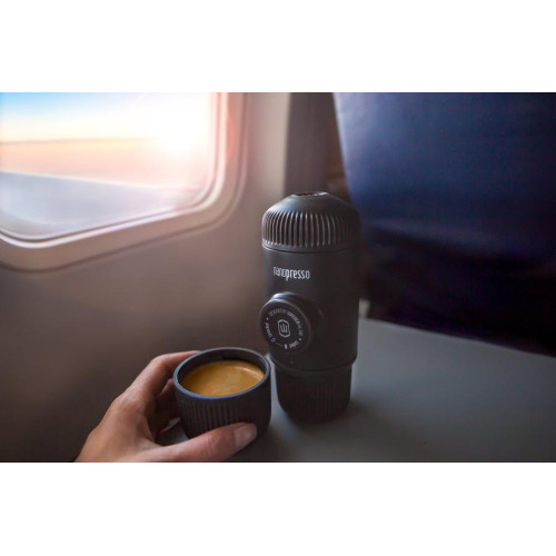 Portable espresso machine Wacaco Nanopresso Classic + NS Adapter