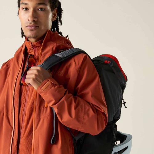Dare2b Men’s Breathe Easy 2.5‑Layer Waterproof Jacket – Lightweight, Stretchy & Weatherproof 
