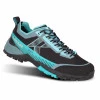 Kayland Touno W'S GTX Black Azure Kayland Tuono W's GTX: Бързи и леки туристически обувки създадени за най-трудните терени