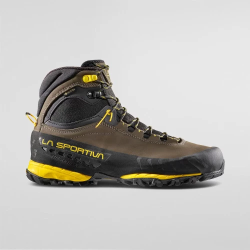 La Sportiva TX5 GTX: Издръжливи и универсални туристически обувки.