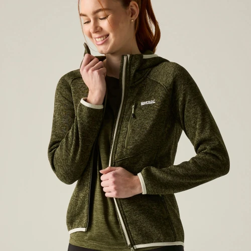 Regatta Women's Newhill Hooded Fleece - стилна топлина за приключения на открито