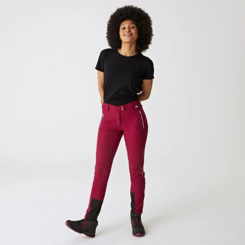 Regatta Mountain Winter Rumba Red - Дамски еластичен софтшел панталон